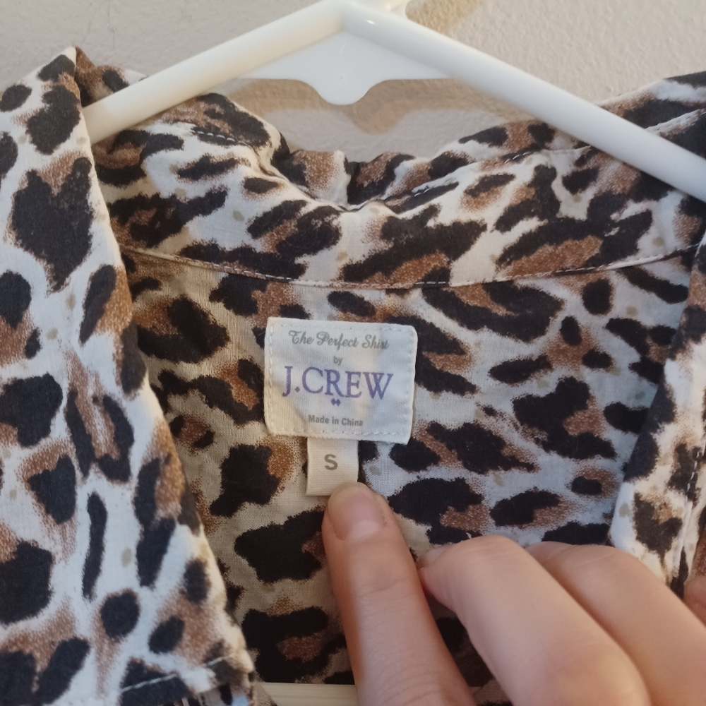 J Crew button down long sleeved blouse - Picture 3 of 3